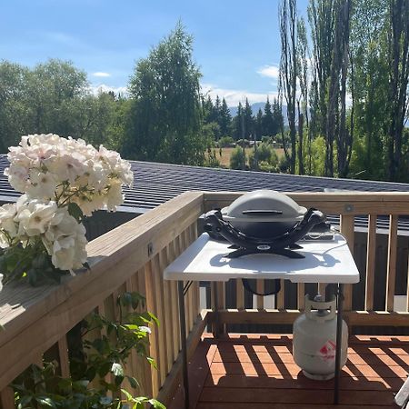 Lagoon Huts - Albert Town Holiday Unit Villa Уанака Екстериор снимка