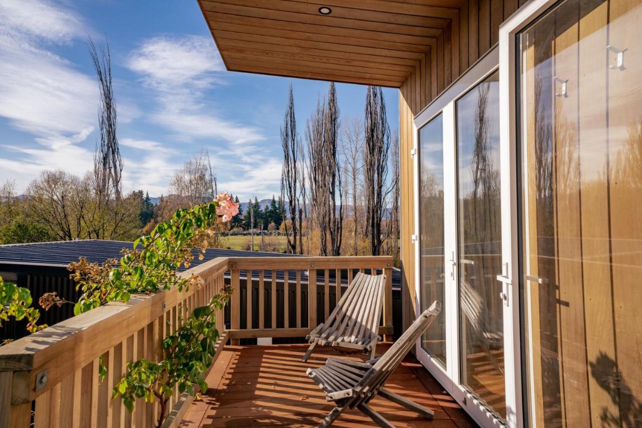 Lagoon Huts - Albert Town Holiday Unit Villa Уанака Екстериор снимка